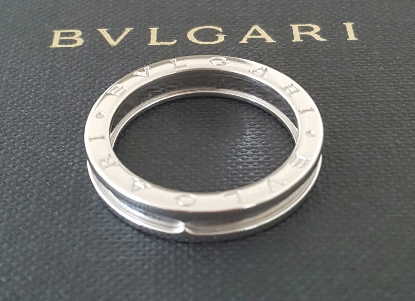 Bulgari Bvlgari BZero1 1 Band Ring in 18ct White Gold Ring REF: AN852423 US 11